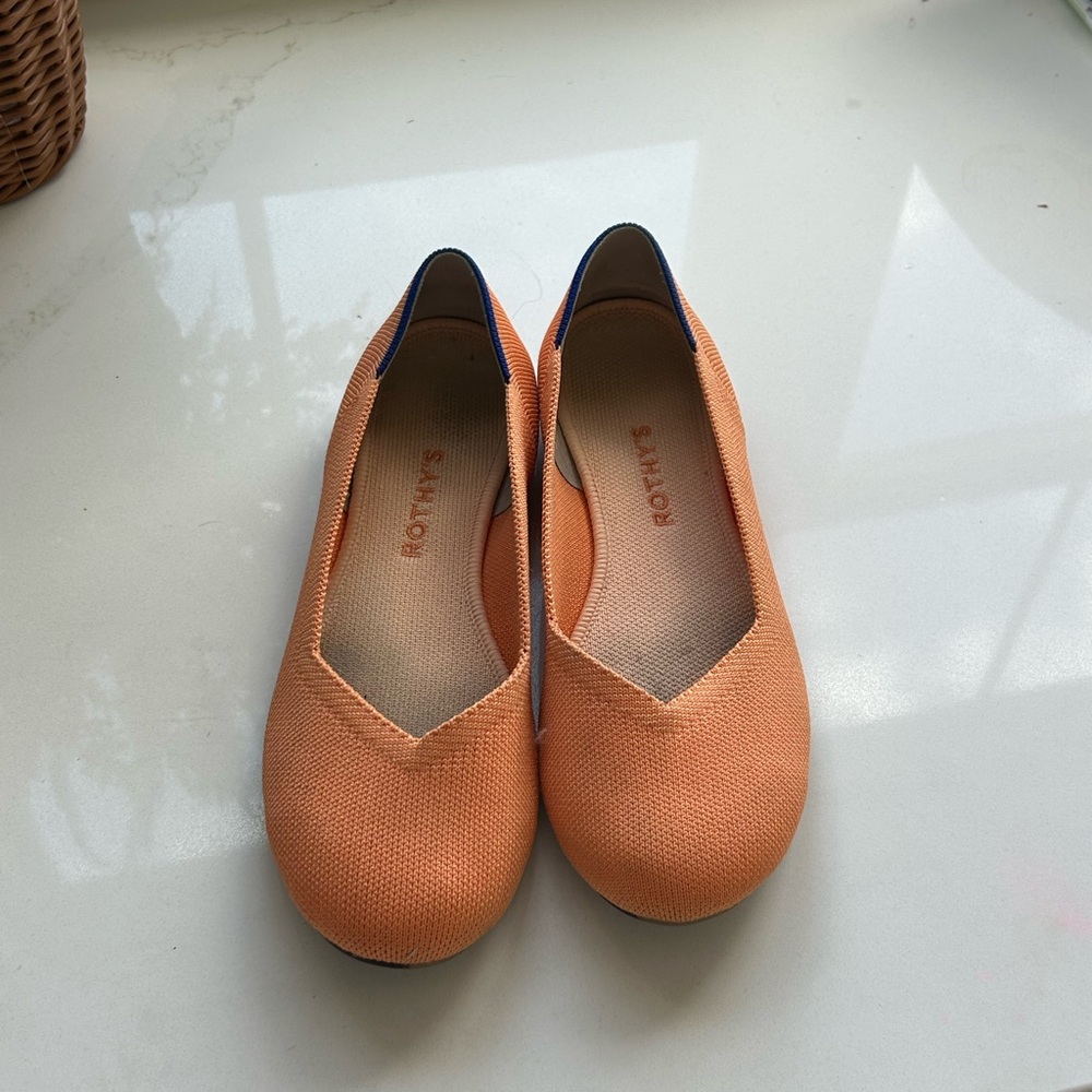 Rothy's Orange Knit V-Top Flats with Blue Trim